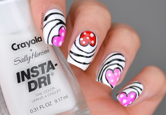 Idee nails San Valentino