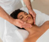 Cos’è la massoterapia? Tecniche di massaggio e applicazioni